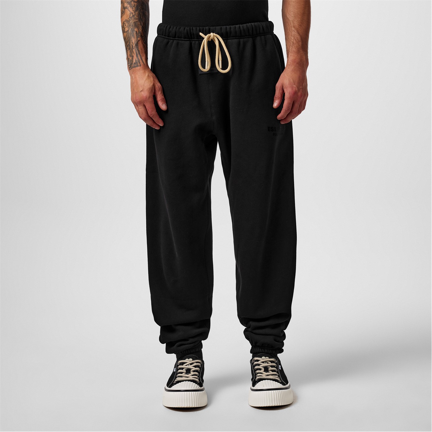 FEAR OF GOD ESSENTIALS Essential Sweatpants Cruise Fashion