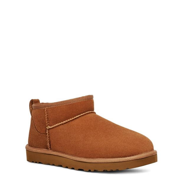 Ugg fashion and top friends