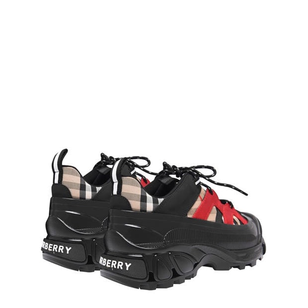 burberry arthur runner trainers