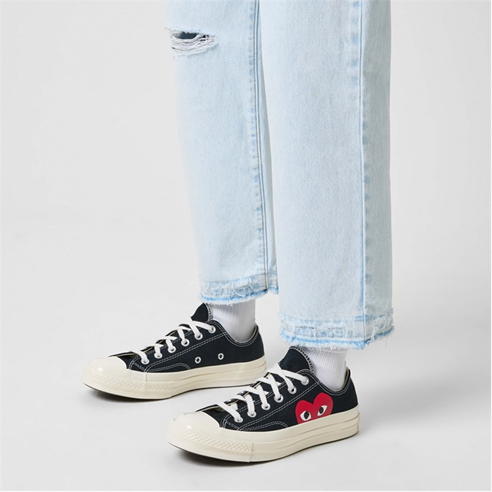 COMME DES GARCONS PLAY - Large Heart Chuck Taylor 70 Low Trainers