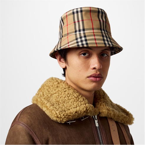 BURBERRY - Check Bucket Hat