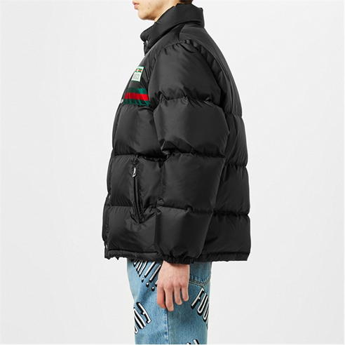 GUCCI - Gucci Logo Puffer Sn34