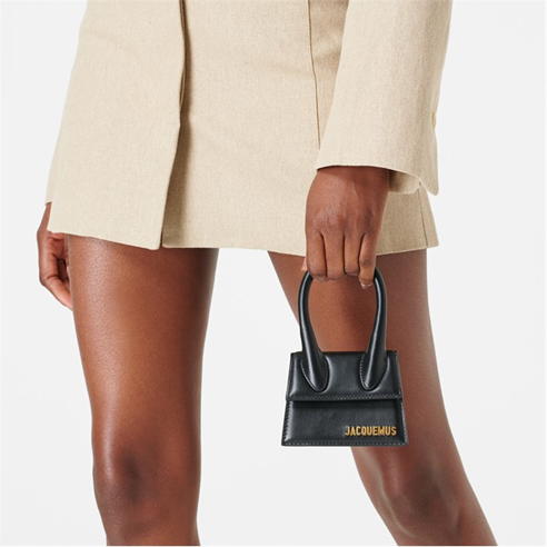 JACQUEMUS - Le Chiquito Mini Bag