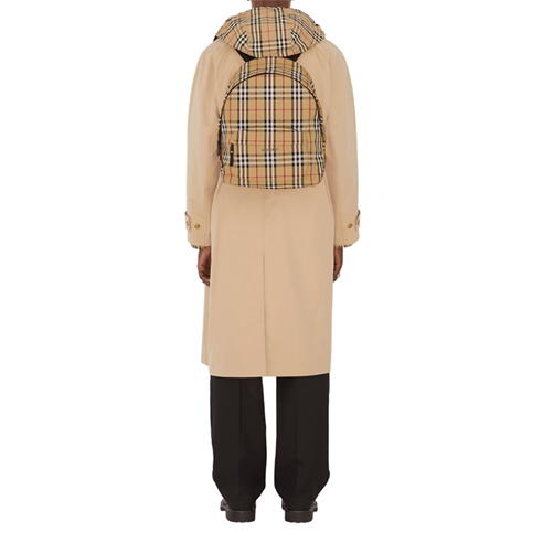 BURBERRY - Jett Check Backpack