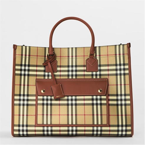 BURBERRY - Burb Sml Hrtge T Ld05