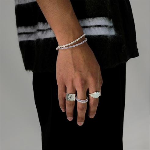 COMMON LINES - Bandana Signet Ring