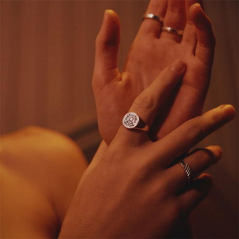 SERGE DENIMES - Silver Tudor Rose Ring